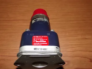 Bell 212 Helicopter 212-075-782-001 Cutler Hammer Relay 6042H297